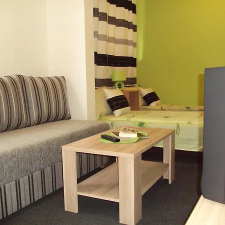 بيت ضيافة Sofa